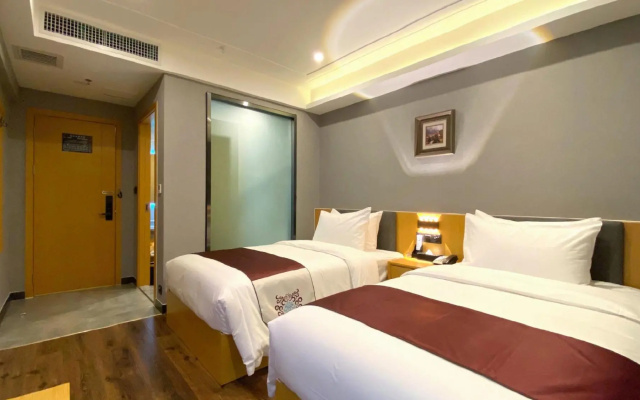 Ruihe Business Hotel Urumqi – Guest Rooms – Urumqi