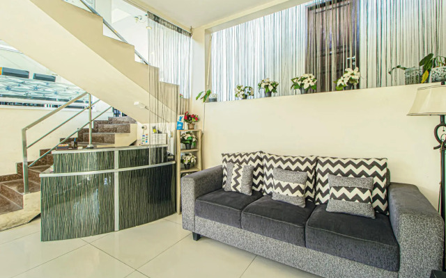 Altara Rooms