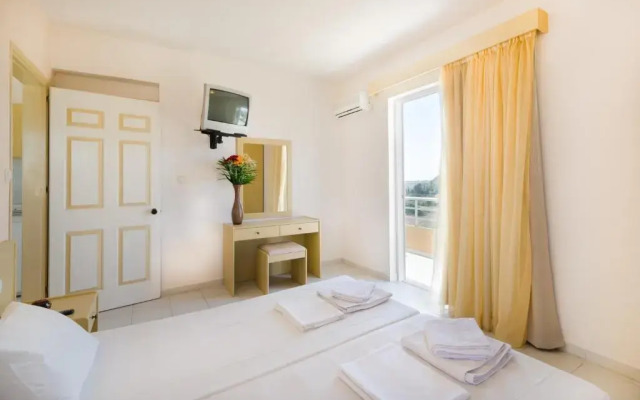 Eugenia studios & apartments