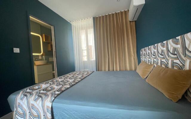 Magnifique Chambre Avec Vue Imprenable (Adults Only)