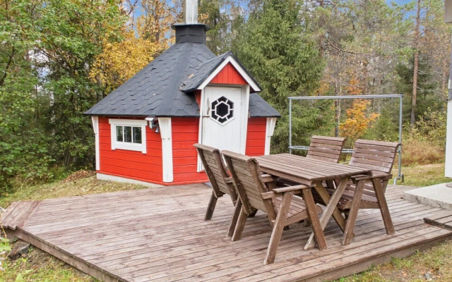 Peukaloinen b1 Kuusamo