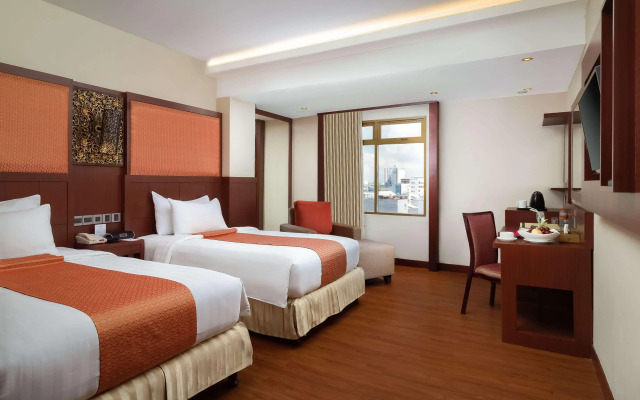 Best Western Plus Makassar Beach