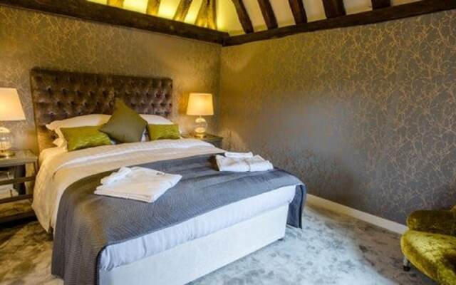 Vaulty Manor