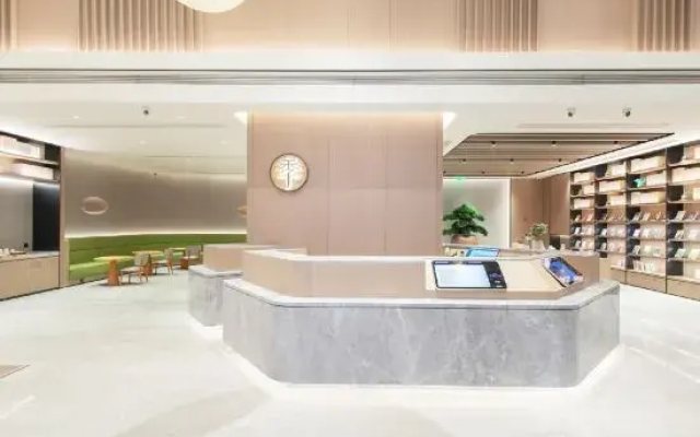 JI Hotel (Zhoukou Luyi Ziqi Avenue)