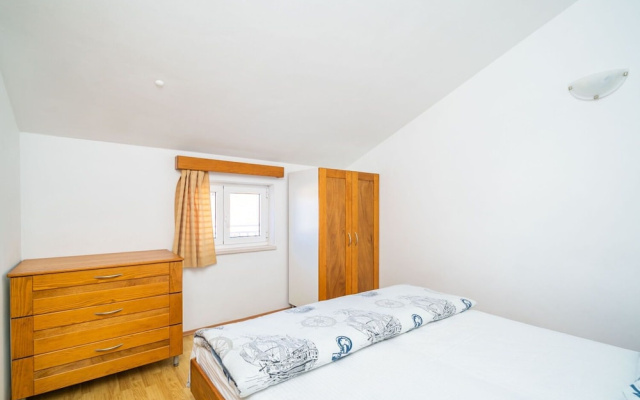 Apartments Pavo