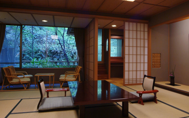 Nishimuraya Hotel Shogetsutei