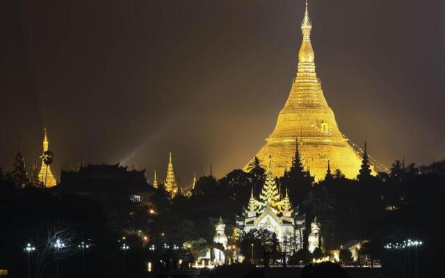 Mercure Yangon Kaba Aye