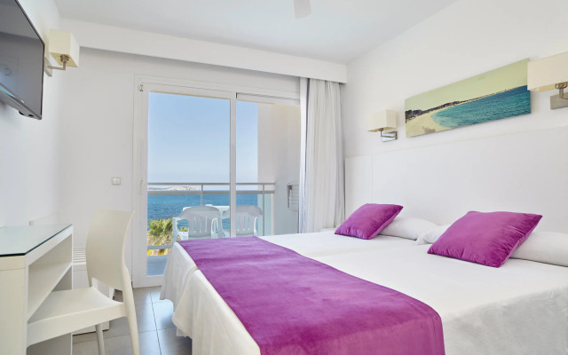 Nereida Aparthotel