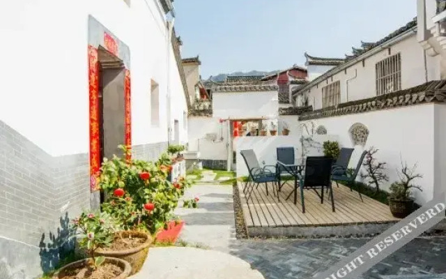 Yunqi Inn