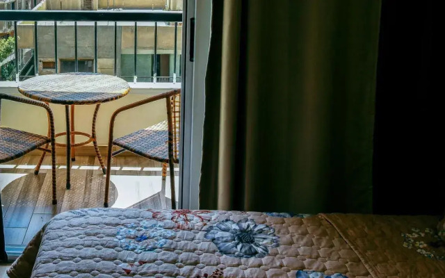 Comtemporary Apartment in Cairo's City Centre