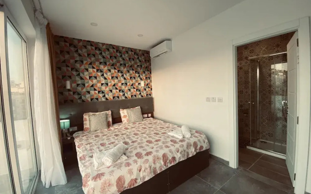 Tritoni Marina Apartments and Suites