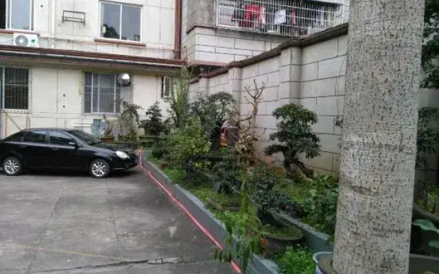 Yingjing Mingyuan Hotel