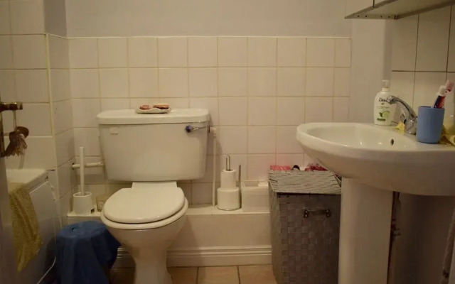 1 Bedroom Apartment Close To City Centre