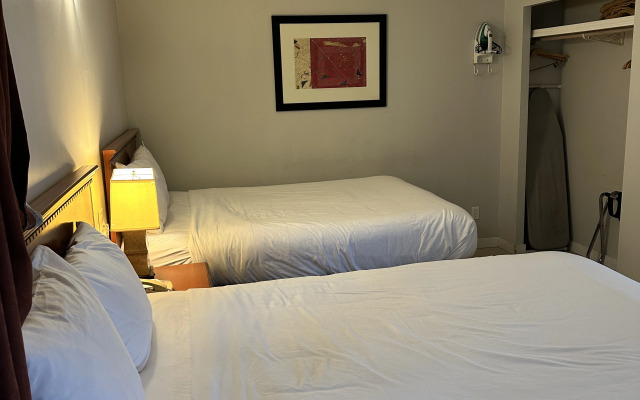 Travelodge by Wyndham Langley