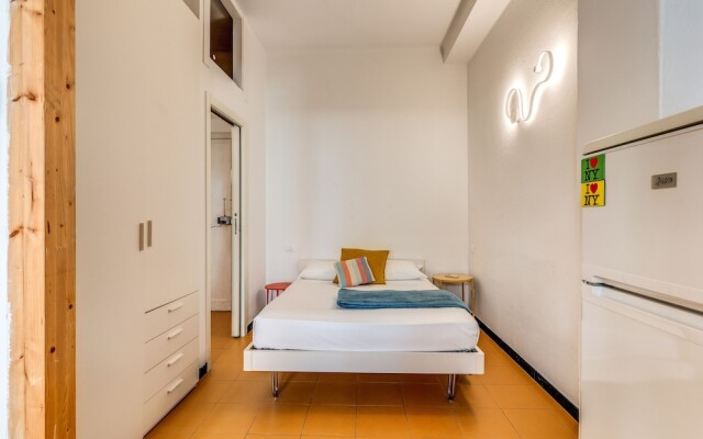 AwesHome - 5 Terre Colors