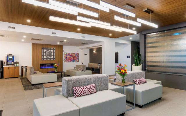 Best Western Plus Dauphin