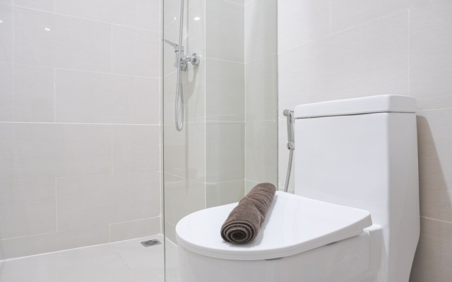Simply Look Studio Room At Daan Mogot City Apartment