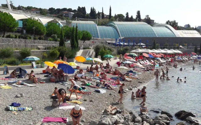 Apartments Turan