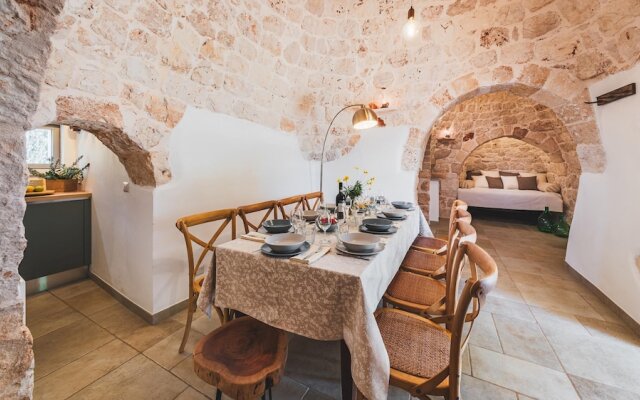 Trulli Biancapetra 8 2 Emma Villas