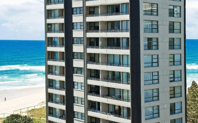 President Holiday Apartments