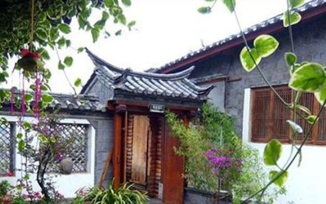 Rose of Ancient Town - Lijiang