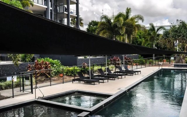 The Bay Apartments