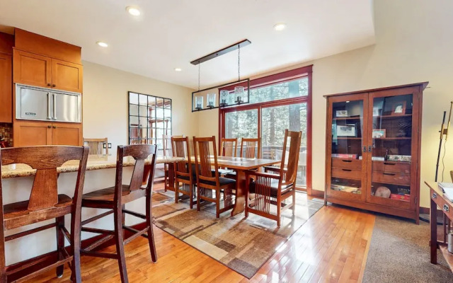 Timbers #2 4 Bedroom Townhouse