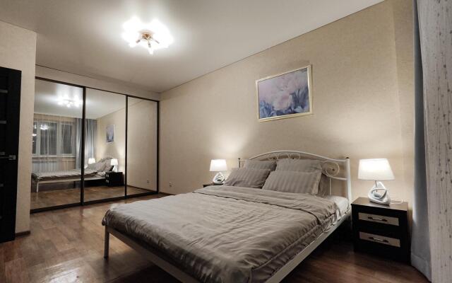 Апартаменты на переулке Суворова 5