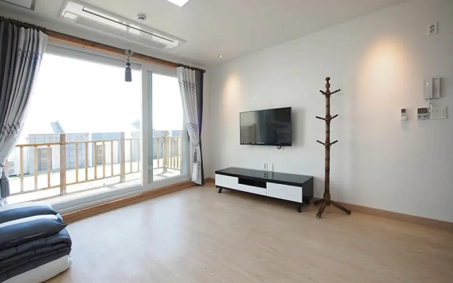 Jeju Udo Island Star Village Pension