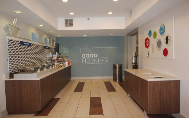 Holiday Inn Express Hotel & Suites Charleston-North by IHG