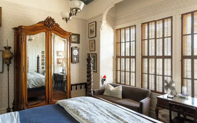 The JD Hyde Historic Inn