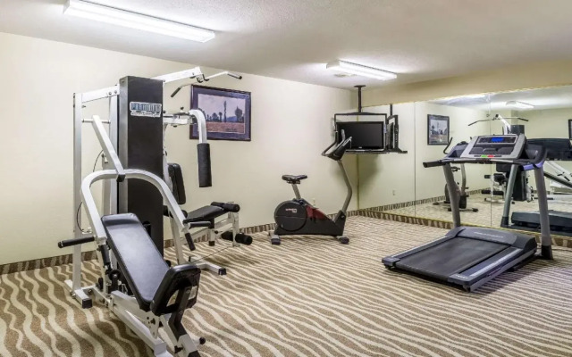 Quality Inn & Suites North Lima - Boardman