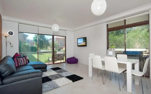 Kurranulla, Unit 1/15 Weatherly Close