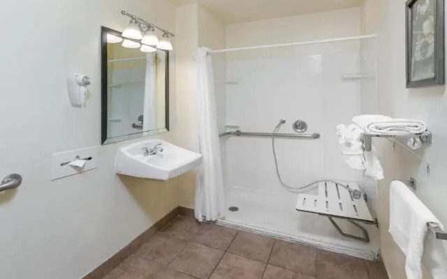 Oceanside Travelodge