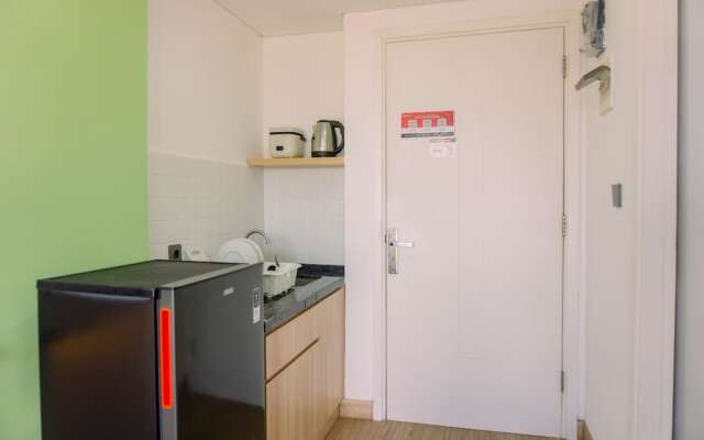 Homey And Cozy Living Studio Poris 88 Apartment