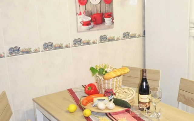 Bianca Seaview & Beach Apartment