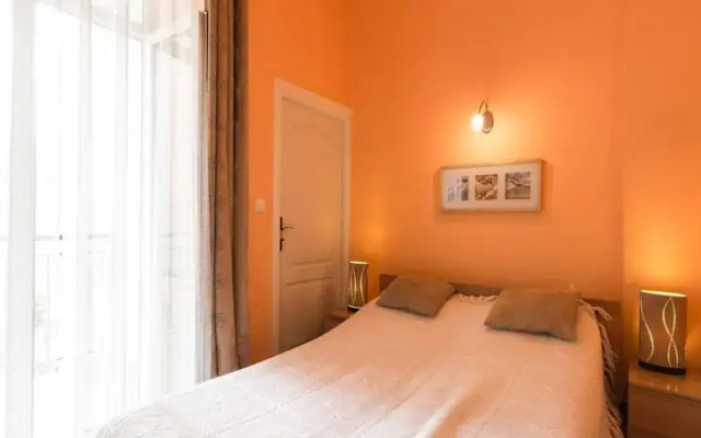 Old Town Apartment