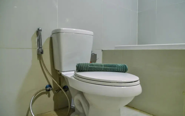 Nice and Cozy 2BR Apartment at Atria Residence