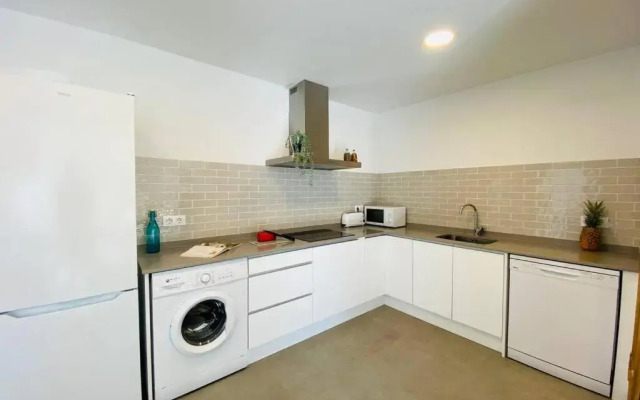 70 M2, Apartamento Cerca De La Playa, Apto Minusvalidos.