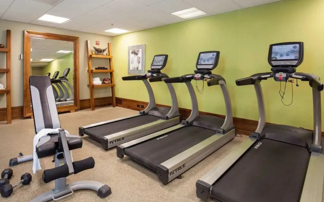 Courtyard Ithaca Airport/University