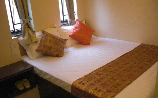 Dynasty Commercial Hotel