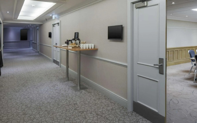 Hilton East Midlands Airport