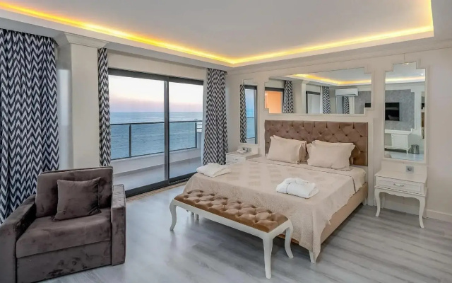 Aria Resort & Spa