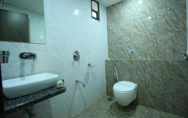 The Pacific Hotel, Vadodara