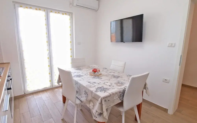 Apartment 1366