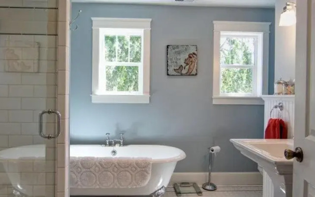Huckleberry Hill Bed and Breakfast