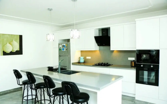 Remarkable Private 4-bed Villa in Dalyan With Pool