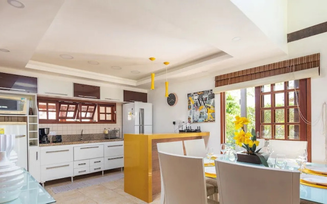 Bz03 Casa 4 suítes e área gourmet priv