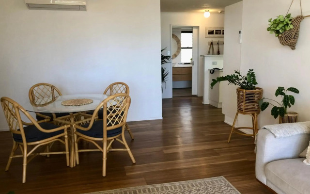 Kalua Holiday Apartments