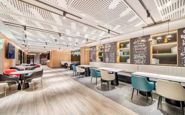 Ibis Hotel (Hangzhou West Lake Jiefang Road)